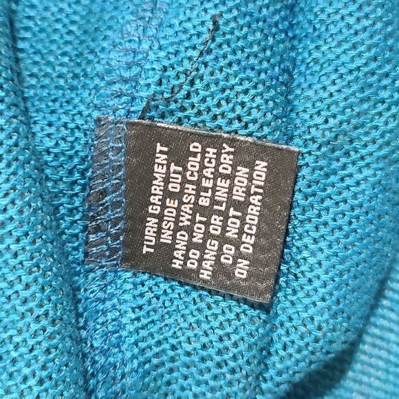 Investments Blue and Gold Blouse - Picture 9 of 9